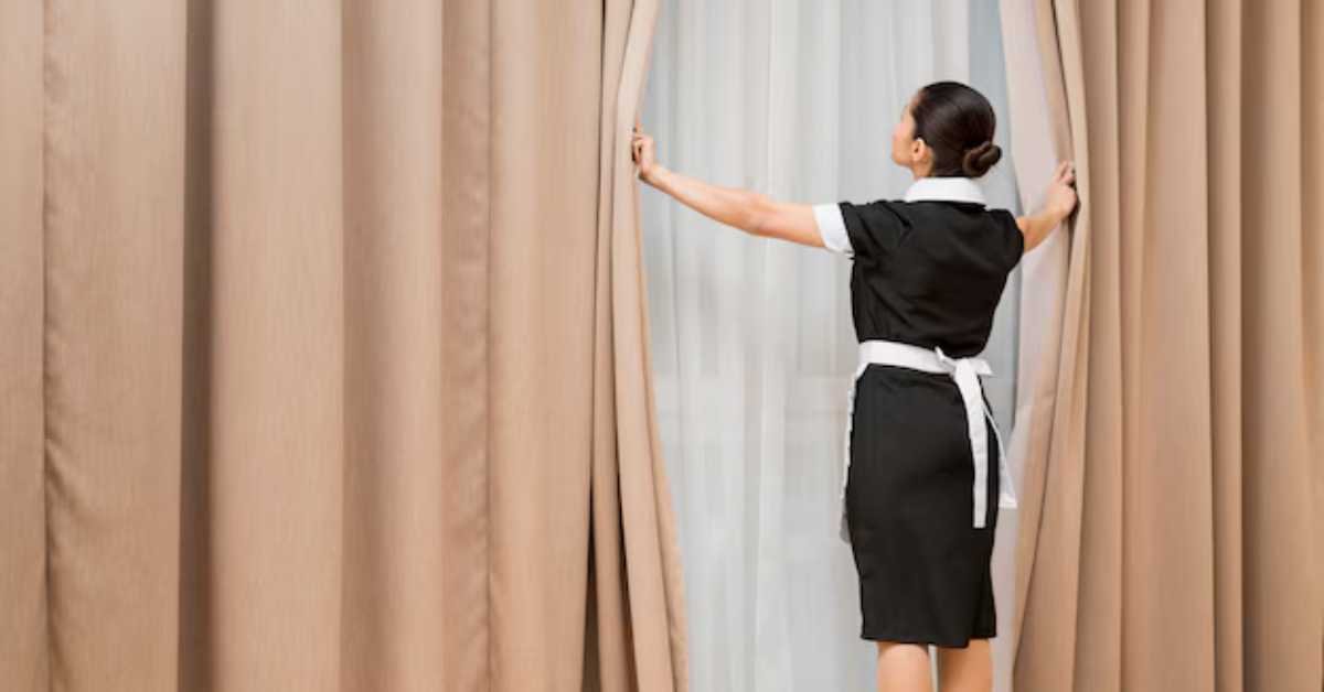 standard curtain sizes