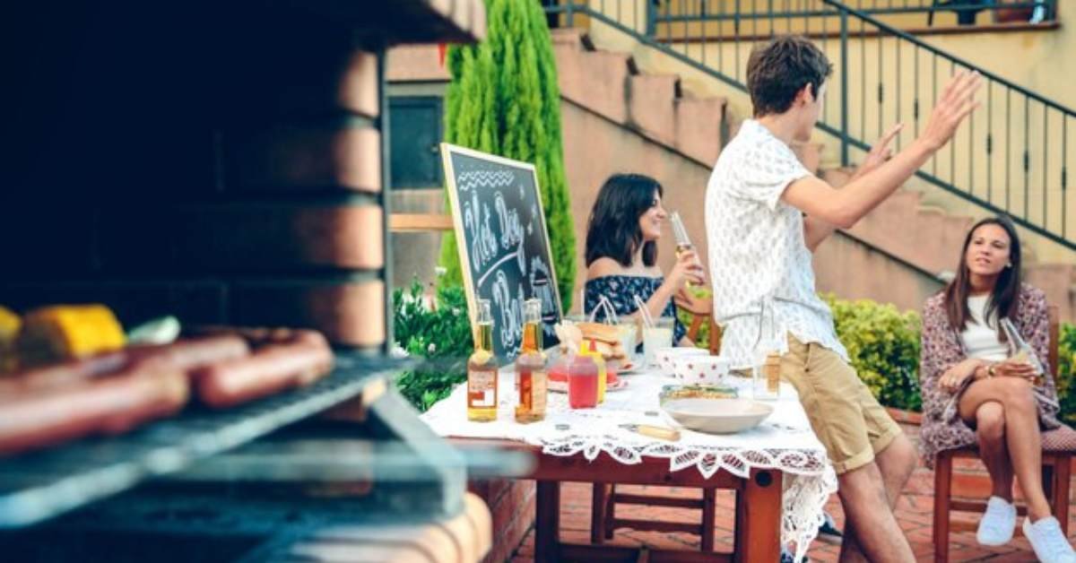 Preparing Your Outdoor Area for Summer Gatherings Tips & Ideas for the Perfect Ambiance